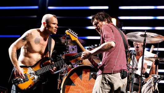 Red Hot Chili Peppers Hot on Tour