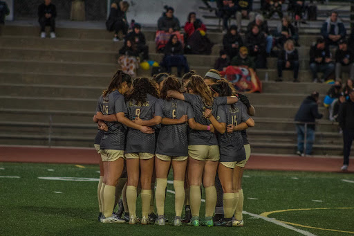 After a tough loss against El Segundo High, the West Girls Soccer team came together to uplift each other. Kathryn Harris (10) expressed,“All of us love this team . . . I think this loss will help us bounce back and push each other to go as far as we can go.”