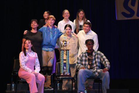 The Cast of The 25th Annual Putnam County Spelling Bee concludes their show with a reuniting finale. 
