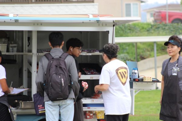 As West makes its way into the 2023-2024 school year, students take advantage of the new Cruisin’ Cafe, which can typically be found every day at lunch and nutrition, parked in the walkway between buildings 3 and 4, serving sandwiches, chips, and more!

