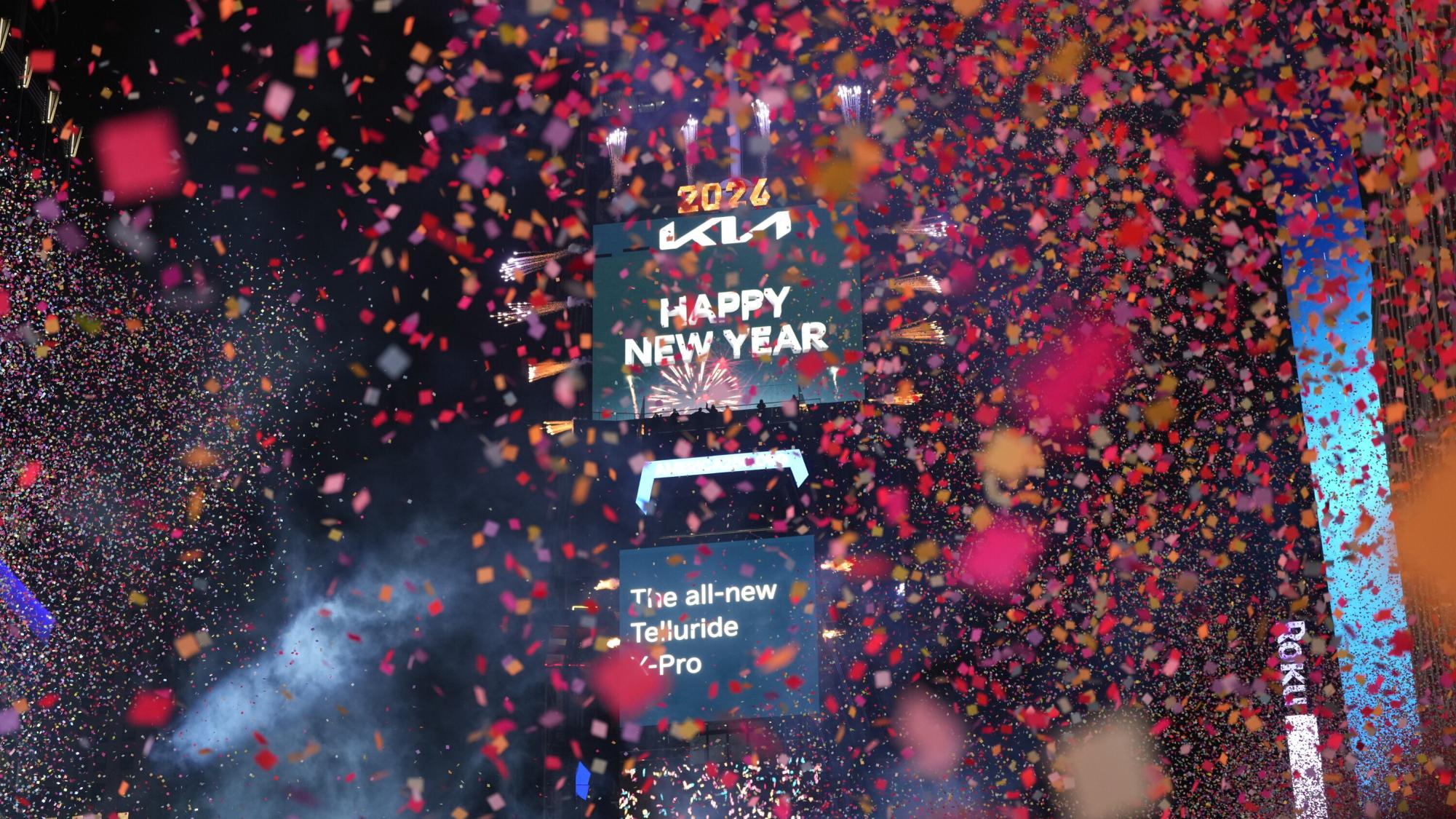 The new year is a popular time to set new personal goals, for it symbolizes a fresh start and provides one opportunity to showcase the best version of themselves. However, some resolutions are rarely successful and often forgotten within a few weeks. Unattainable and vague resolutions contribute to this issue, as well as a lack of motivation.
