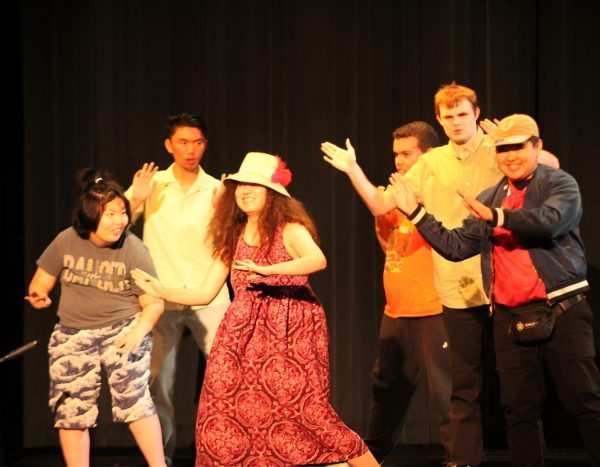 Students perform a collaborative dance and song for the audience to enjoy! 
