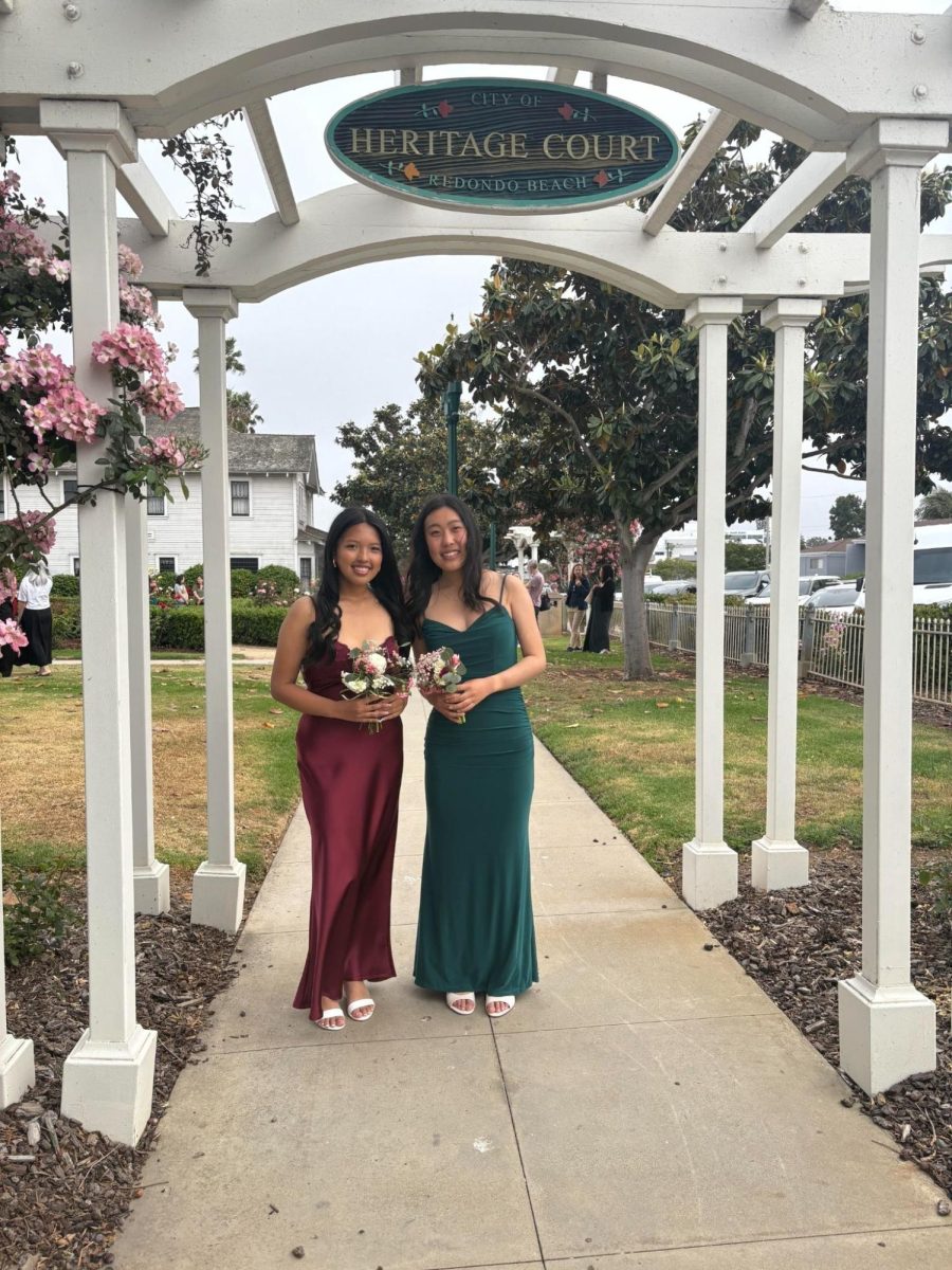 Maya Nawachi (right) and Tyra Bernadette De Silva (left) celebrate a magical evening in junior prom. Nawachi shared that her friends, the stunning venue, and getting ready together "helped make the night truly unforgettable." 